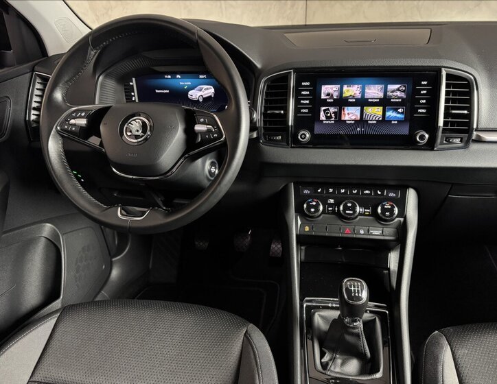 Škoda Karoq SUV / Terénní 2,0 l 85 kw