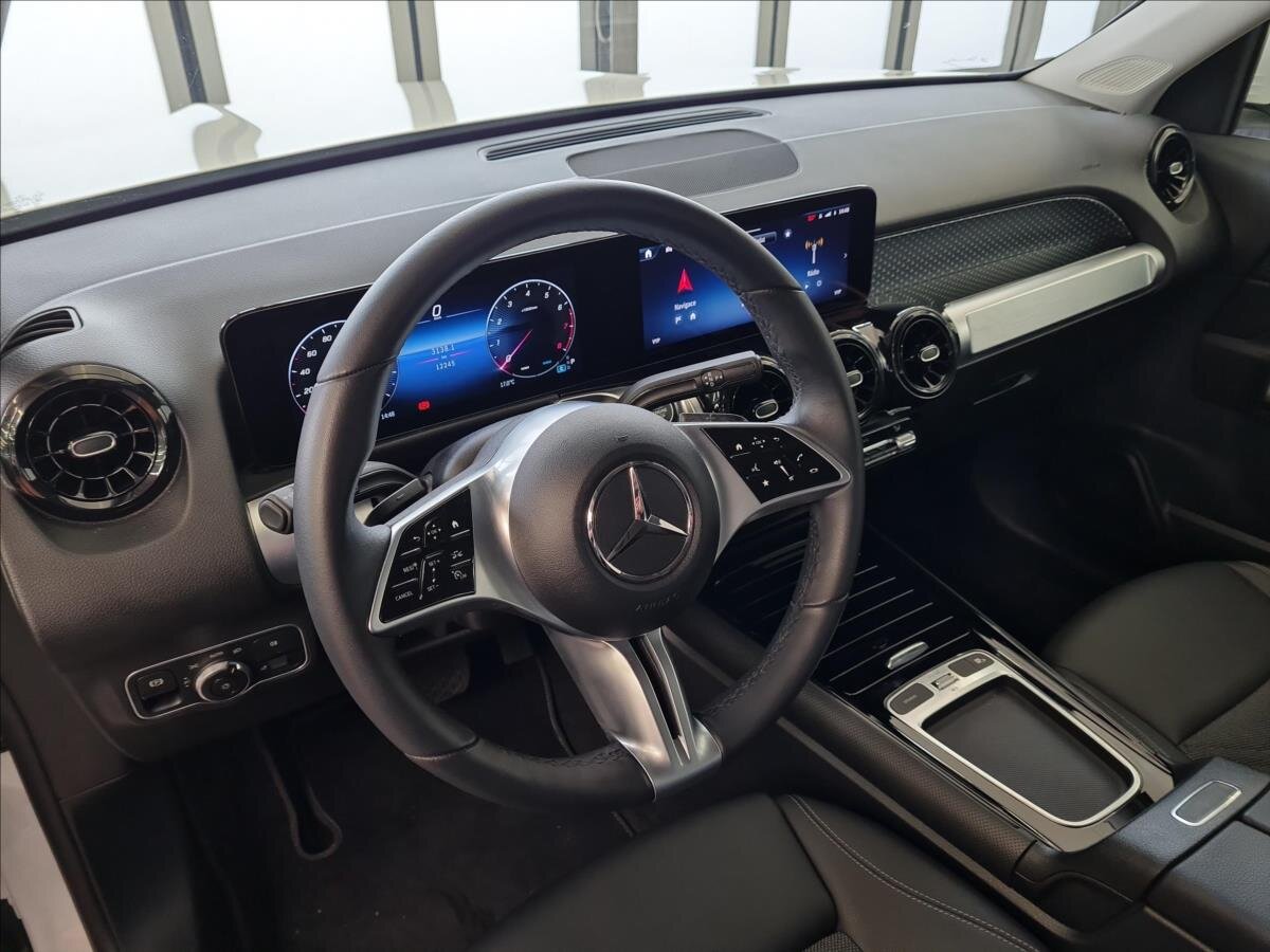 Mercedes-Benz GLB SUV 2,0 l 140 kw