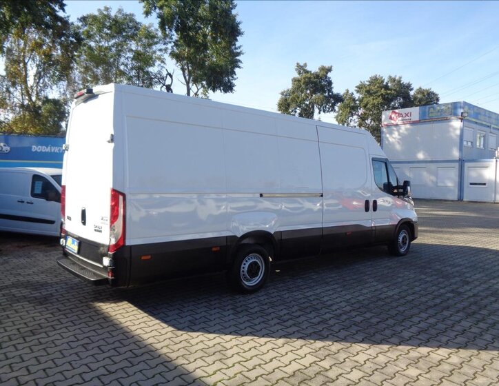 Iveco Daily Ostatní 2,3 l 100 kw