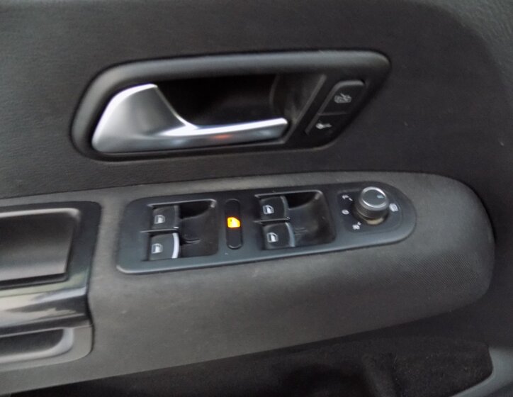 Volkswagen Amarok 19