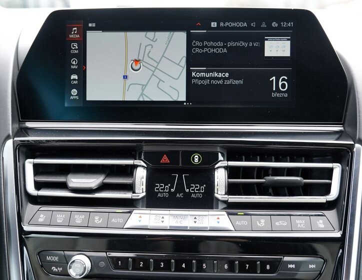 BMW Řada 8 Kabriolet 4,4 l 390 kw