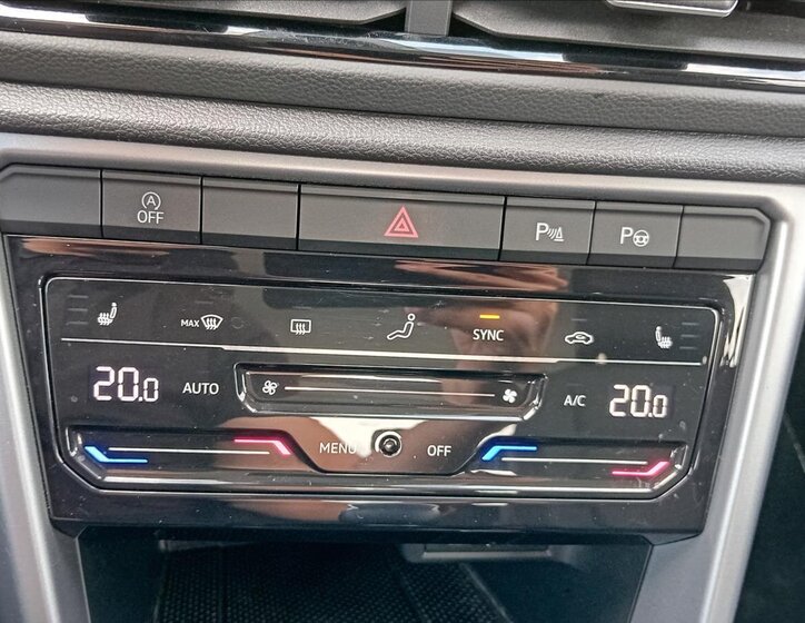 Volkswagen T-Roc Hatchback 999,0 81 kw