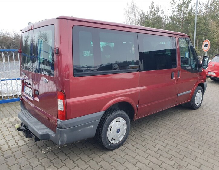 Ford Transit Kombi 2,2 l 81 kw