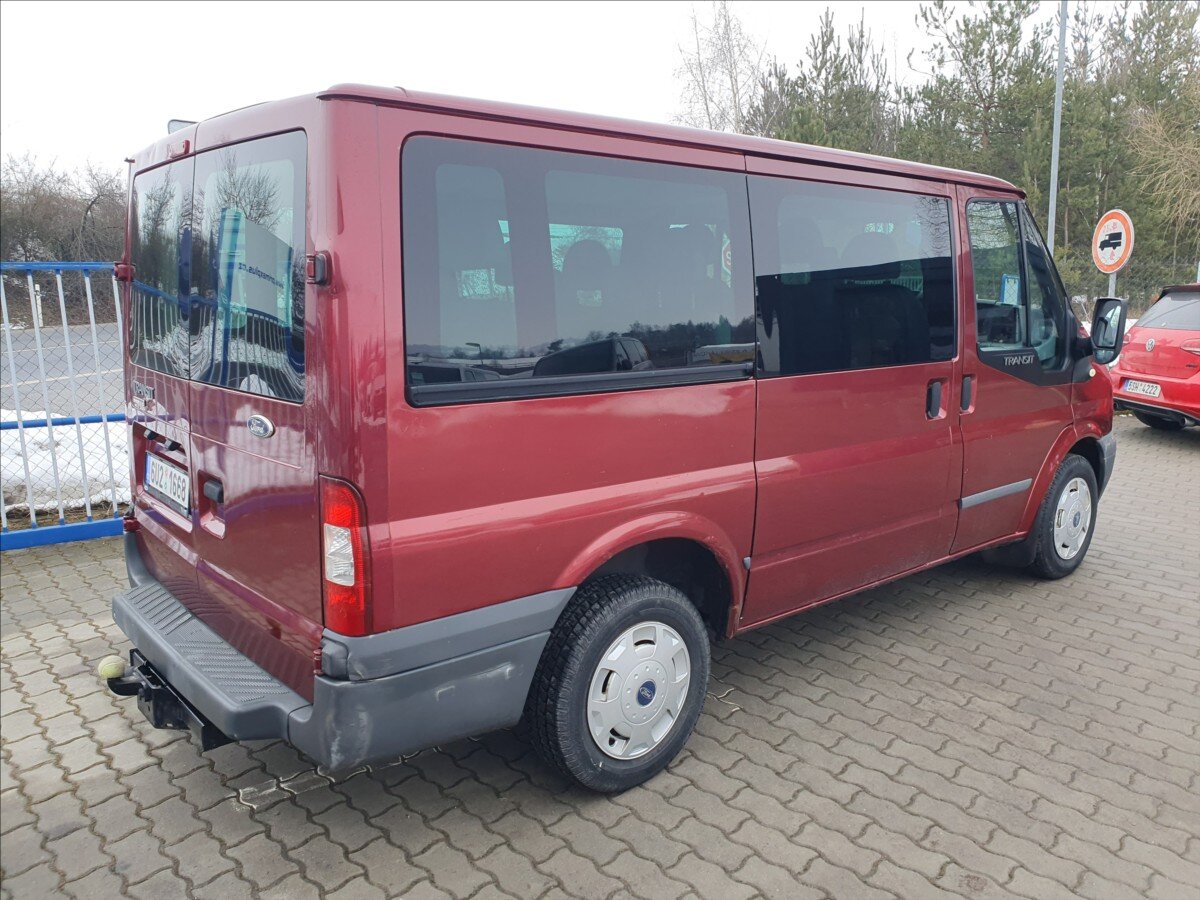 Ford Transit Kombi 2,2 l 81 kw