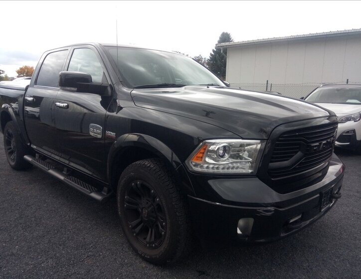 Dodge RAM 3