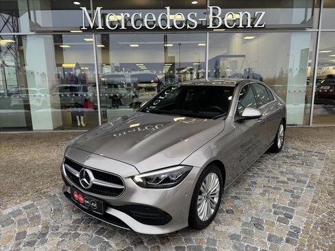 Mercedes-Benz Třídy C Sedan / Limuzína 2,0 l 147 kw