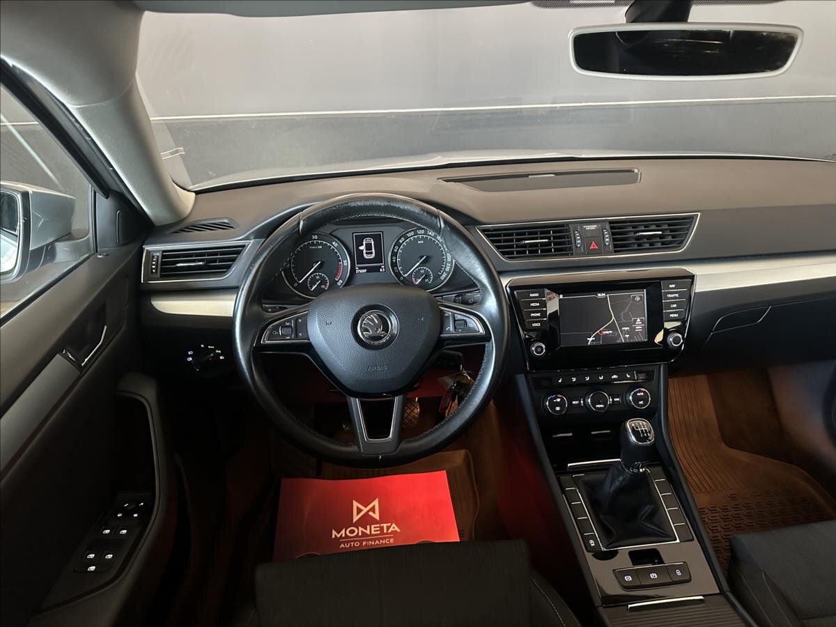 Škoda Superb Kombi 2,0 l 110 kw