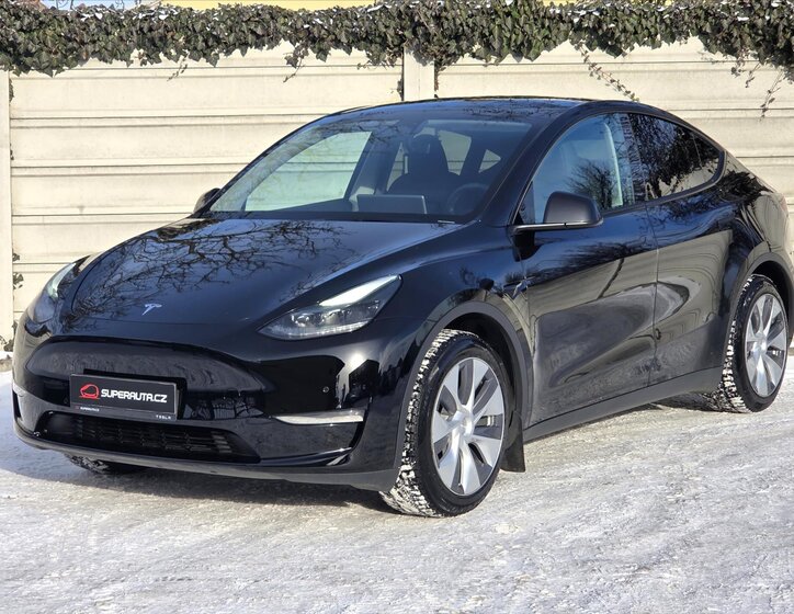 Tesla Model Y SUV 0,0 378 kw