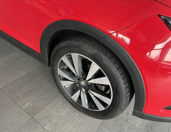Seat Arona 24