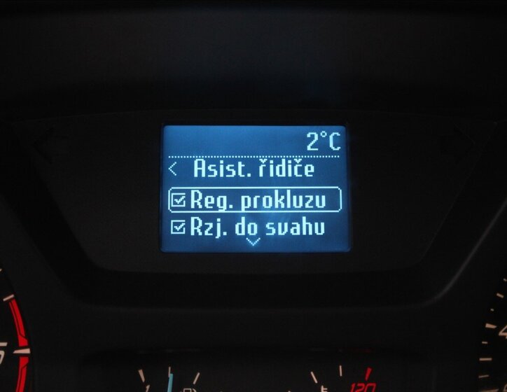 Ford Transit Skříň 2,2 l 92 kw