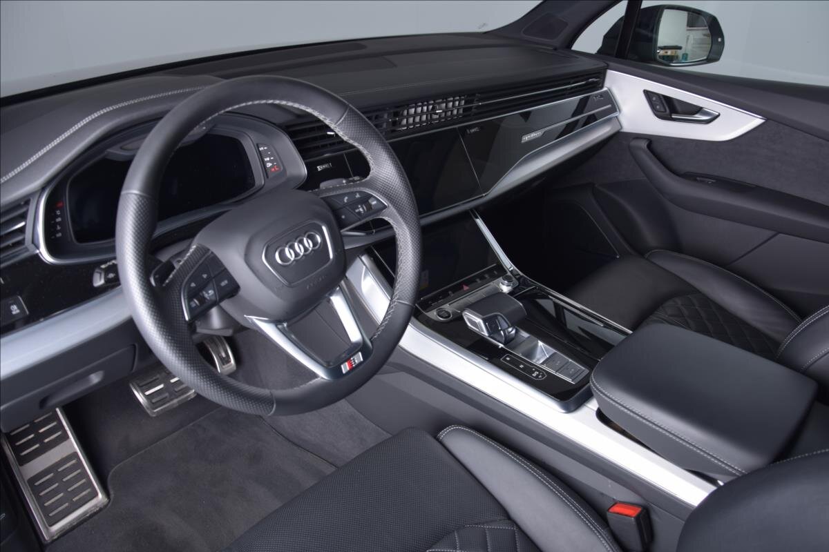 Audi Q7 SUV / Terénní 3,0 l 210 kw