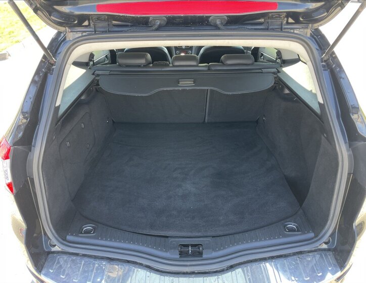 Ford Mondeo Kombi 2,2 l 147 kw