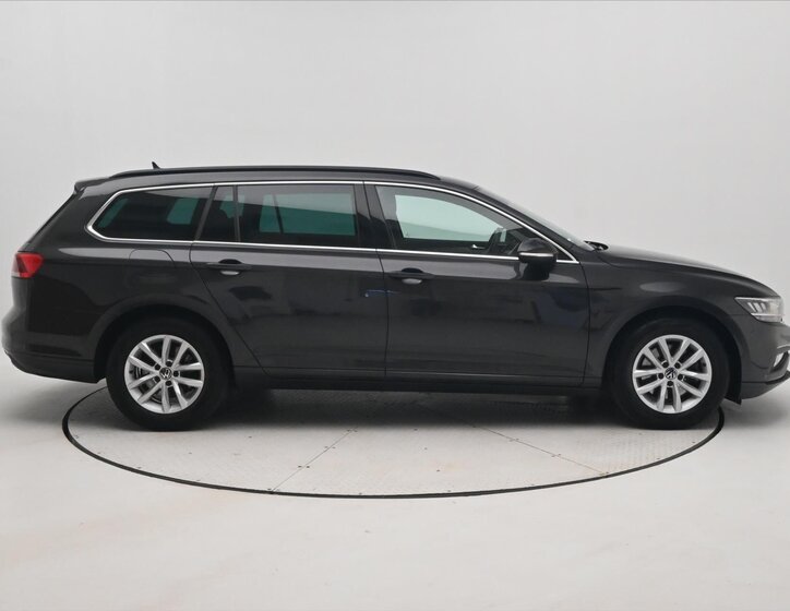 Volkswagen Passat Kombi 2,0 l 110 kw