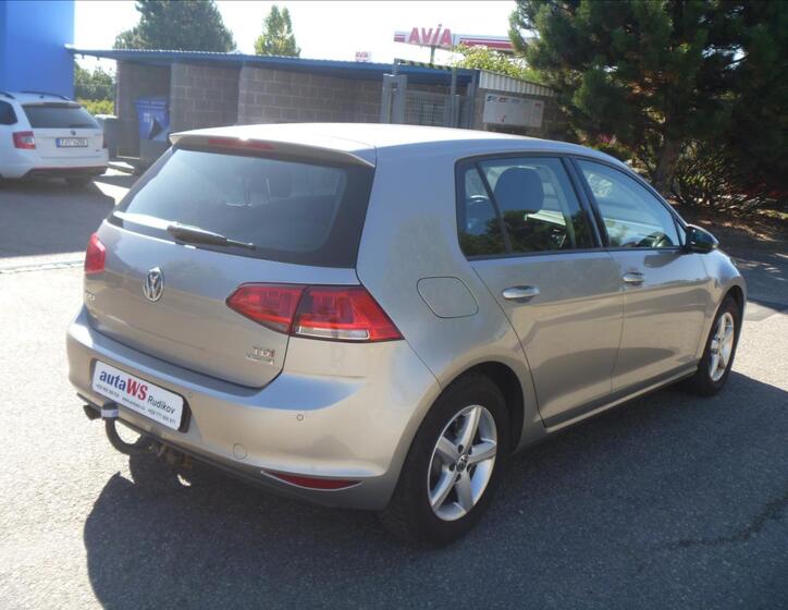 Volkswagen Golf 6