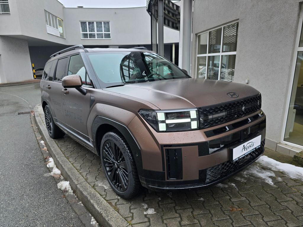 Hyundai Santa Fe SUV / Terénní 1,6 l 158 kw