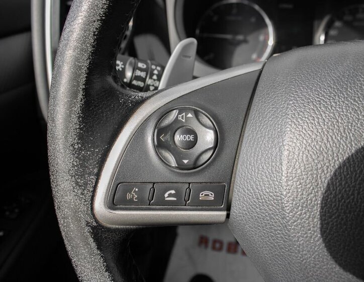 Mitsubishi Outlander SUV / Terénní 2,3 l 110 kw