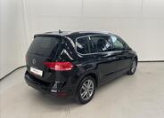 Volkswagen Touran 2