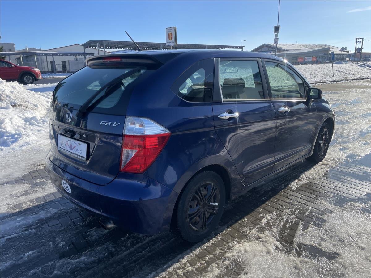 Honda FR-V