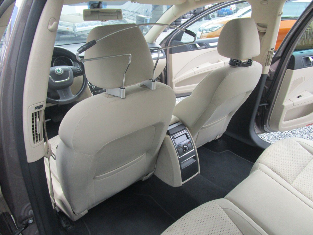 Škoda Superb Kombi 2,0 l 125 kw