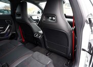 Mercedes-Benz CLA Sedan 2,0 l 340 kw