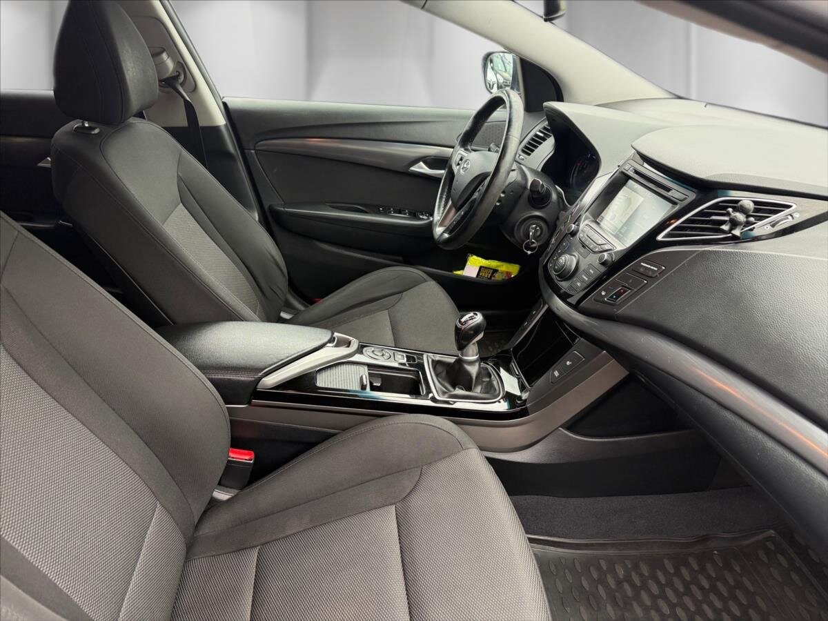 Hyundai i40 Kombi 1,7 l 104 kw