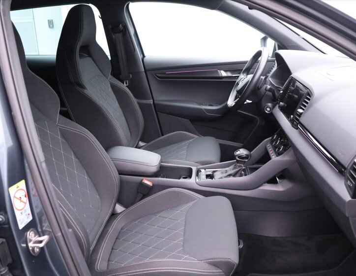 Škoda Karoq SUV / Terénní 2,0 l 140 kw