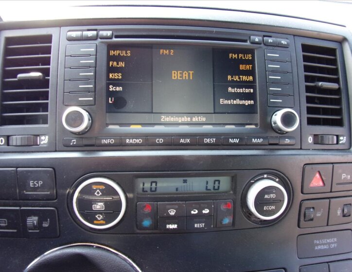 Volkswagen Multivan Ostatní 2,5 l 128 kw