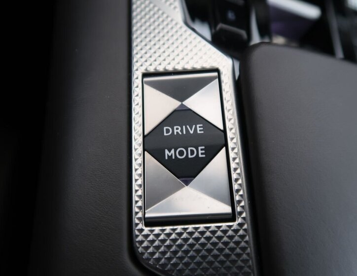 DS Automobiles DS4 Hatchback 1,6 l 132 kw