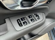 Volvo XC90 SUV 2,0 l 335 kw