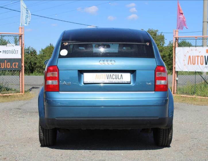 Audi A2 6