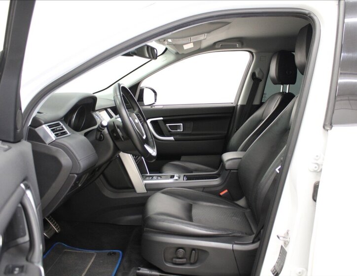 Land Rover Discovery Sport SUV 2,0 l 110 kw