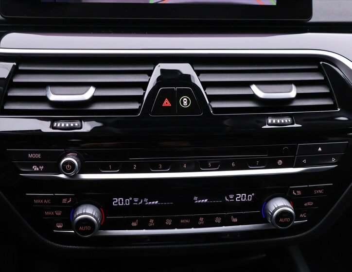 BMW Řada 5 Kombi 2,0 l 140 kw