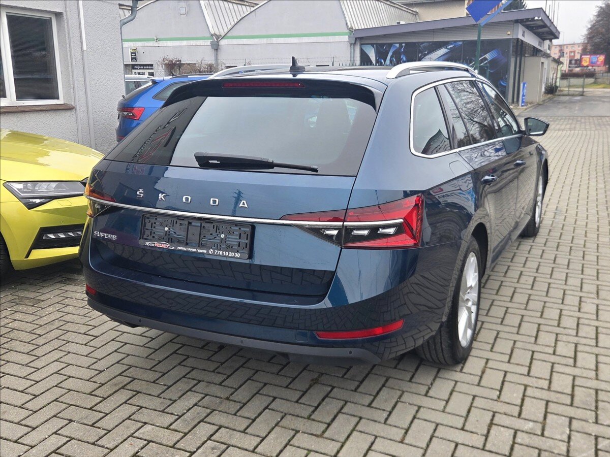 Škoda Superb