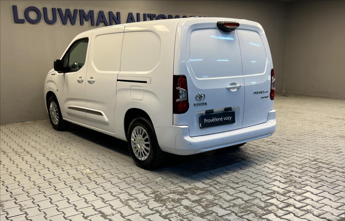Toyota ProAce City