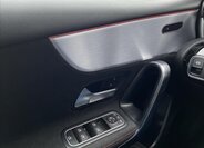 Mercedes-Benz Třídy A Hatchback 2,0 l 310 kw
