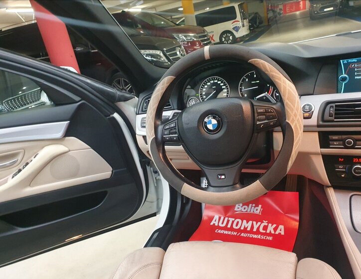 BMW Řada 5 Sedan / Limuzína 3,0 l 230 kw