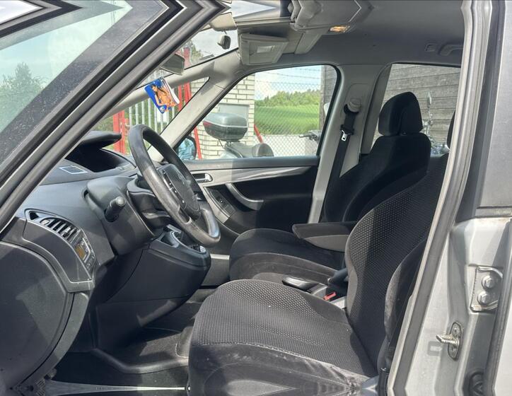 Citroën C4 Picasso 9
