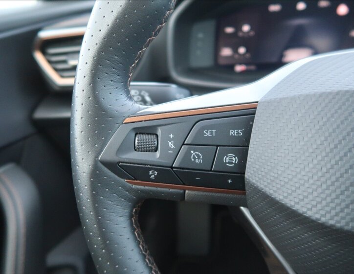 Cupra Formentor SUV / Terénní 1,5 l 110 kw