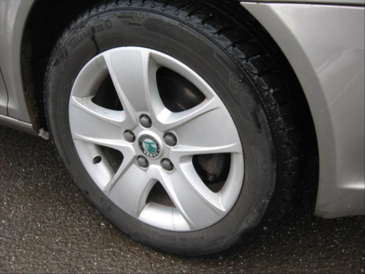 Škoda Octavia Kombi 1,6 l 77 kw