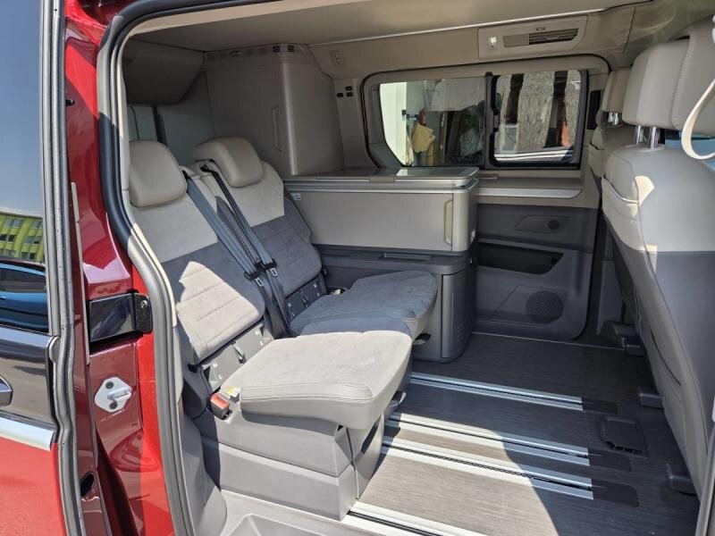 Volkswagen California VAN-Minibus 2,0 l 110 kw