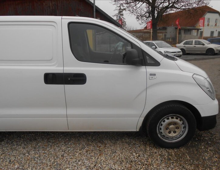 Hyundai H 1 Ostatní 2,5 l 85 kw