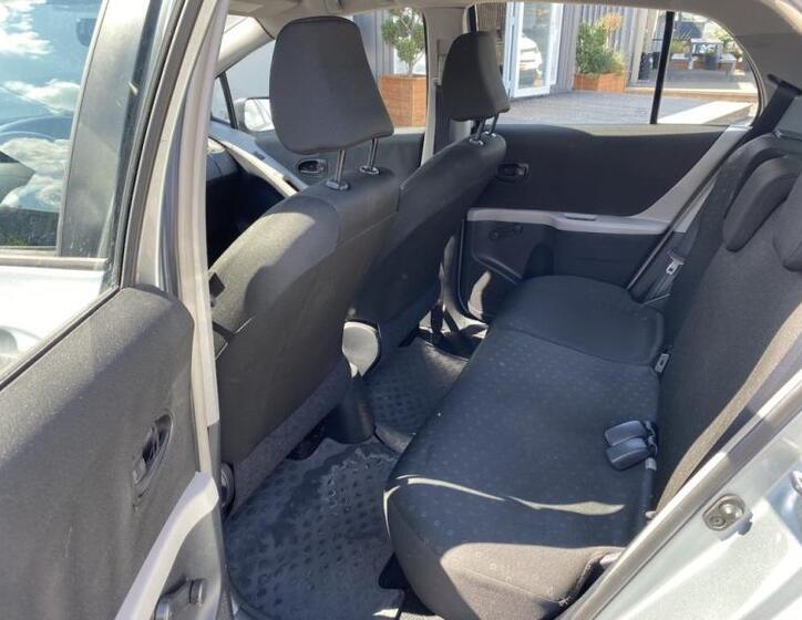 Toyota Yaris 19