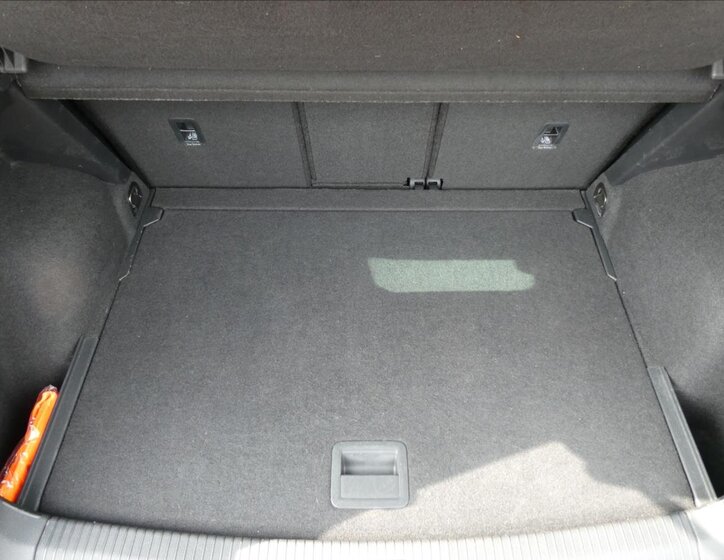 Volkswagen Golf Sportsvan MPV 999,0 85 kw