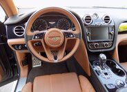 Bentley Bentayga 27