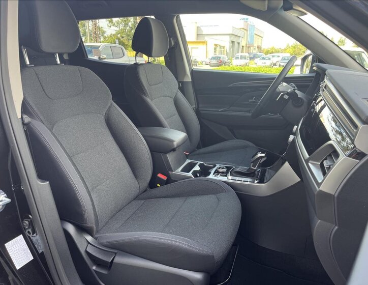 SsangYong Korando SUV / Terénní 1,5 l 120 kw