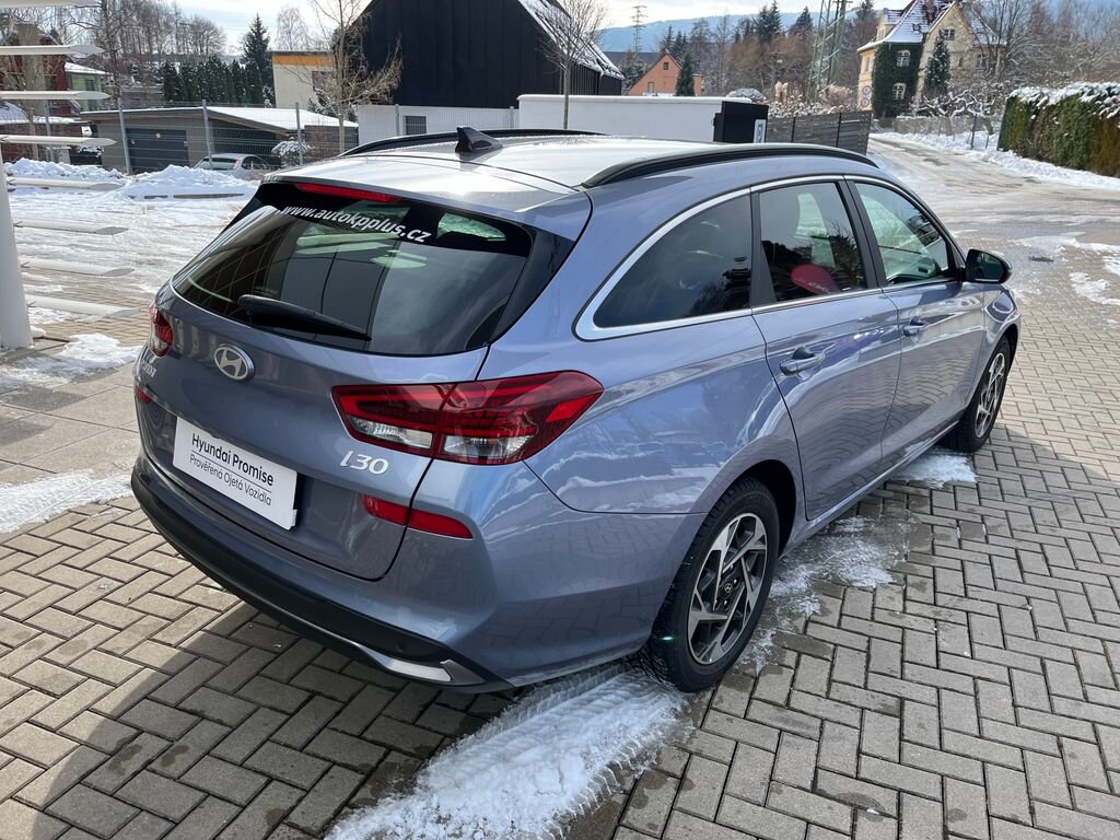 Hyundai i30 Kombi 998,0 73 kw