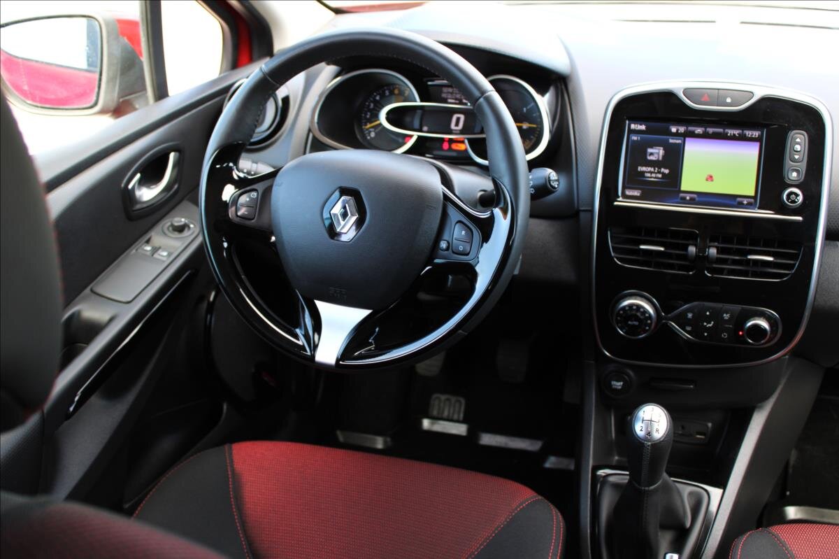 Renault Clio Hatchback 898,0 66 kw