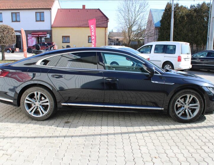 Volkswagen Arteon Hatchback 2,0 l 110 kw