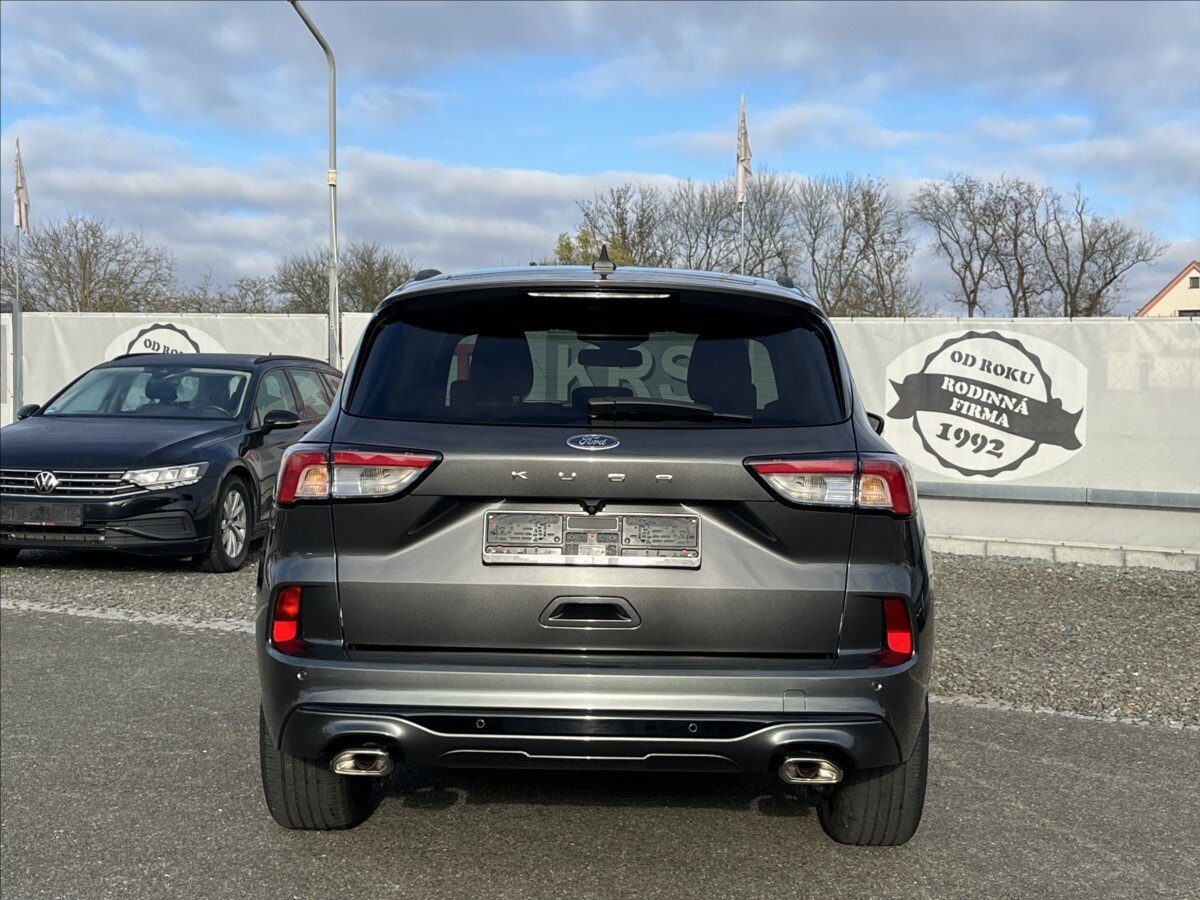 Ford Kuga Kombi 1,5 l 111 kw