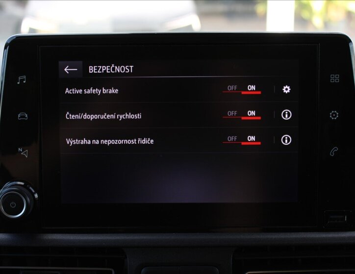 Opel Combo MPV 1,5 l 96 kw